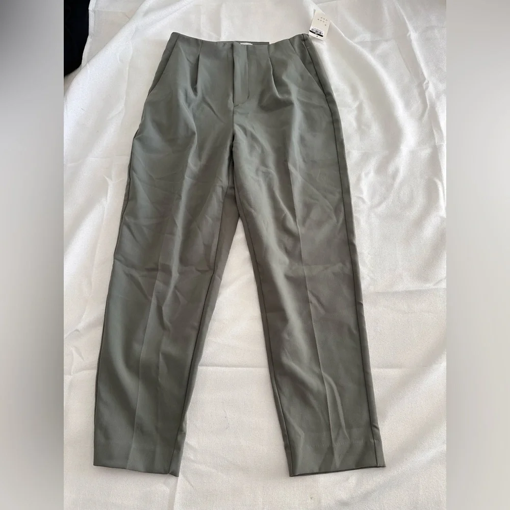 High-Rise Tailored Trousers - A New Day Olive size 8 - Picture 4 of 8
